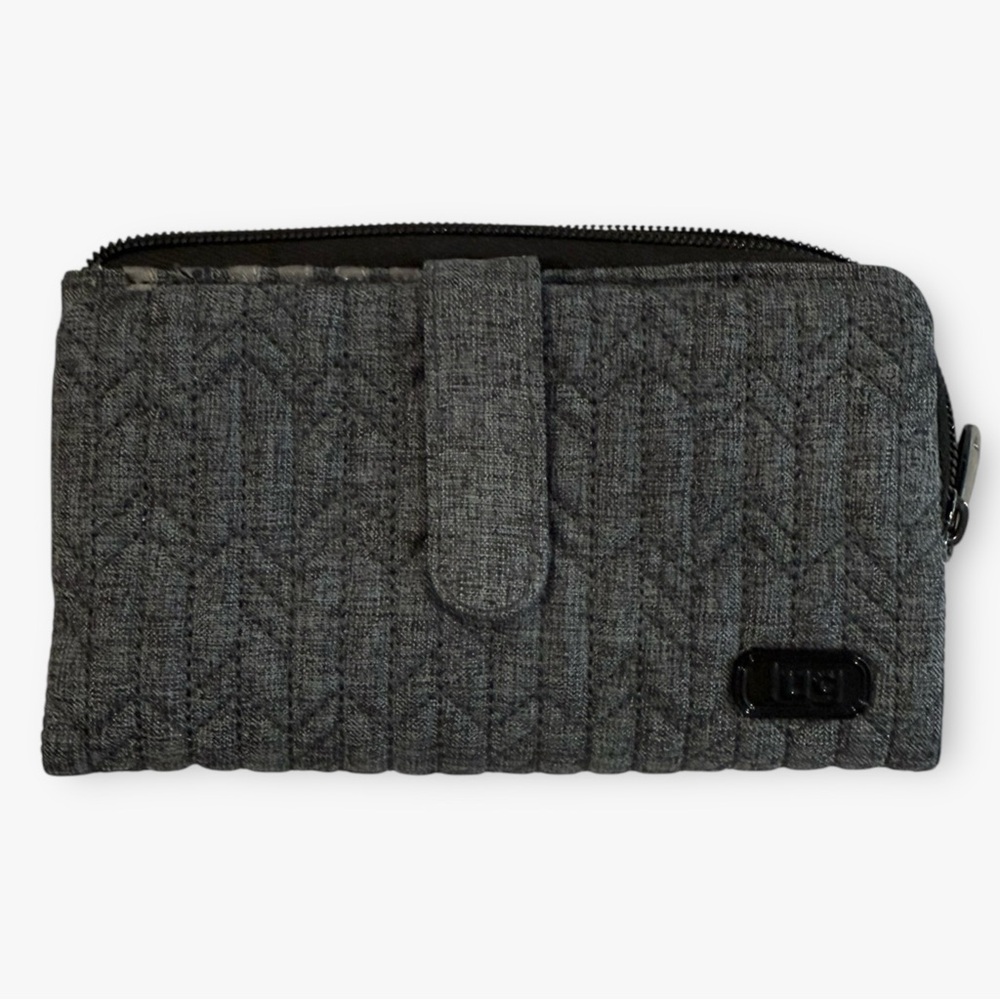 NWOT Lug Tram RFID Wallet in Heather Grey Love Stripe